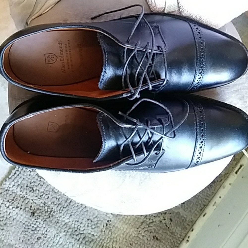 Allen Edmonds Boulevard